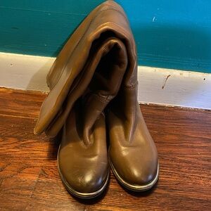 Aldo’s boots great condition size 7